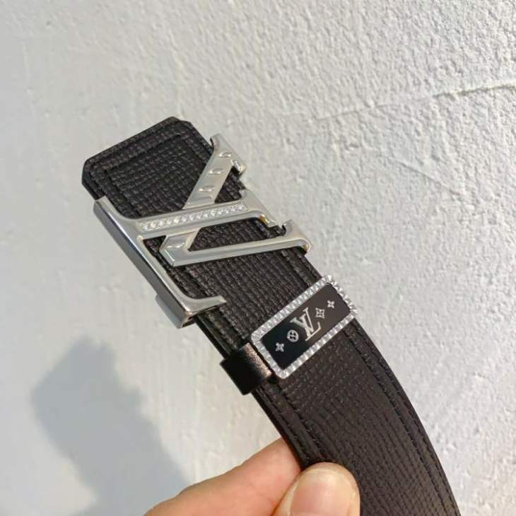 Picture of Louis Vuitton Belts _SKUfw216748558fw